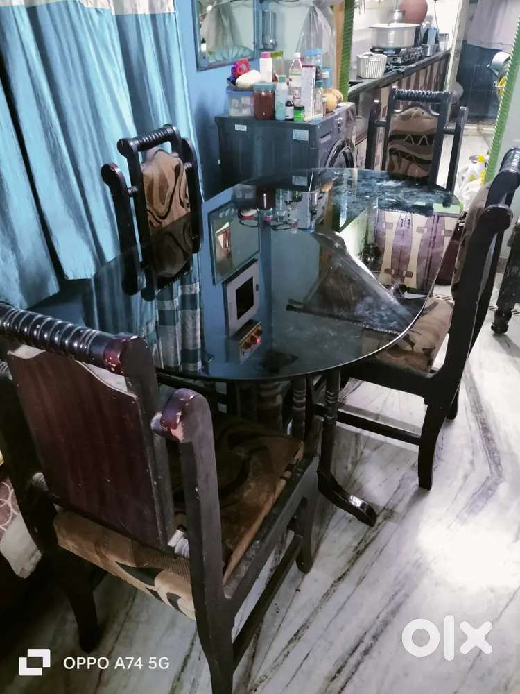 Teak dinning table 4 seater