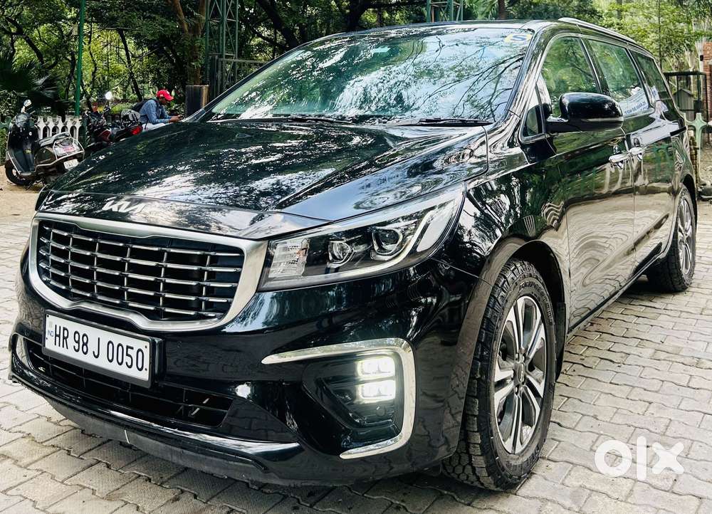 Kia Carnival Limousine Plus 7 STR, 2023, Diesel