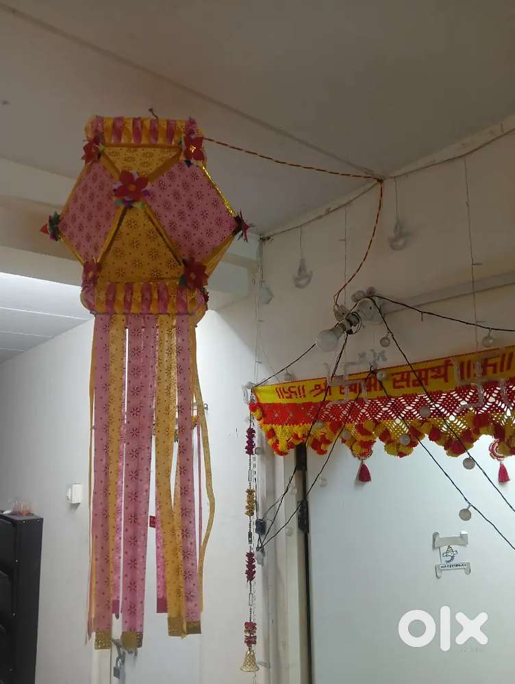 Flat Available For Bachelors