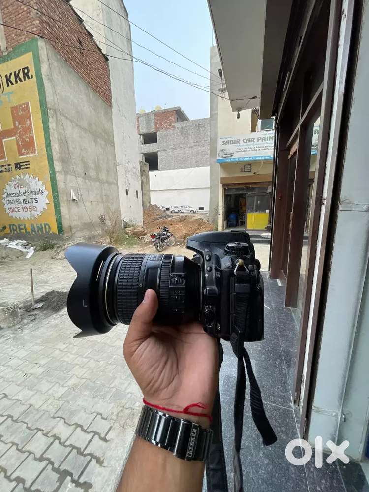 Camera Nikon 750