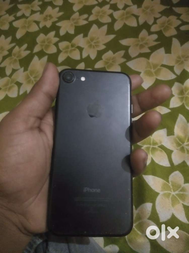 I phone 7 near Harthala himgiri colony Moradabad