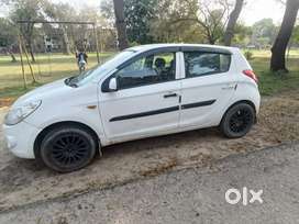 Hyundai i20 2010 CNG & Hybrids 100000 Km Driven