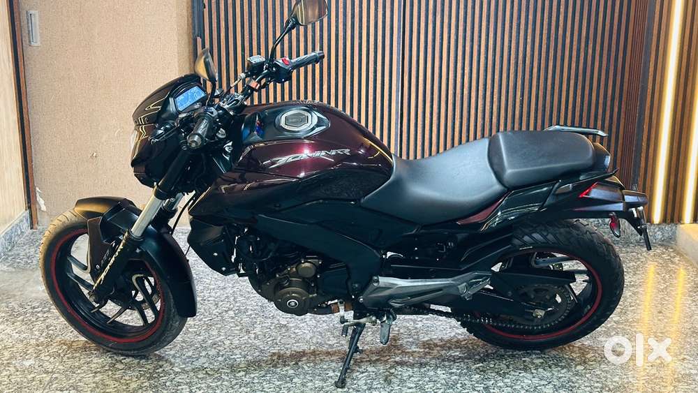 DOMINAR D 400 2017 MODEL IS IN MINT CONDITION.