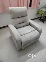 Recliner sofa set