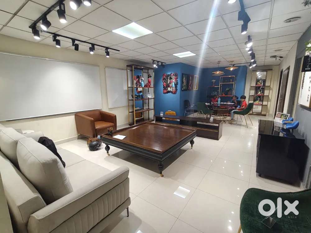 Showroom/Office Rent Nungambakkam/Egmore 2 carparking