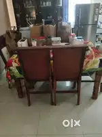 Dining table brand new