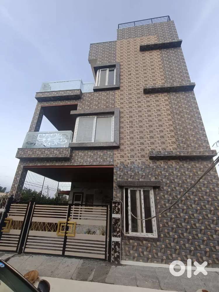 Ultra luxurious Newly constructed Furnished Triplex Building for sale