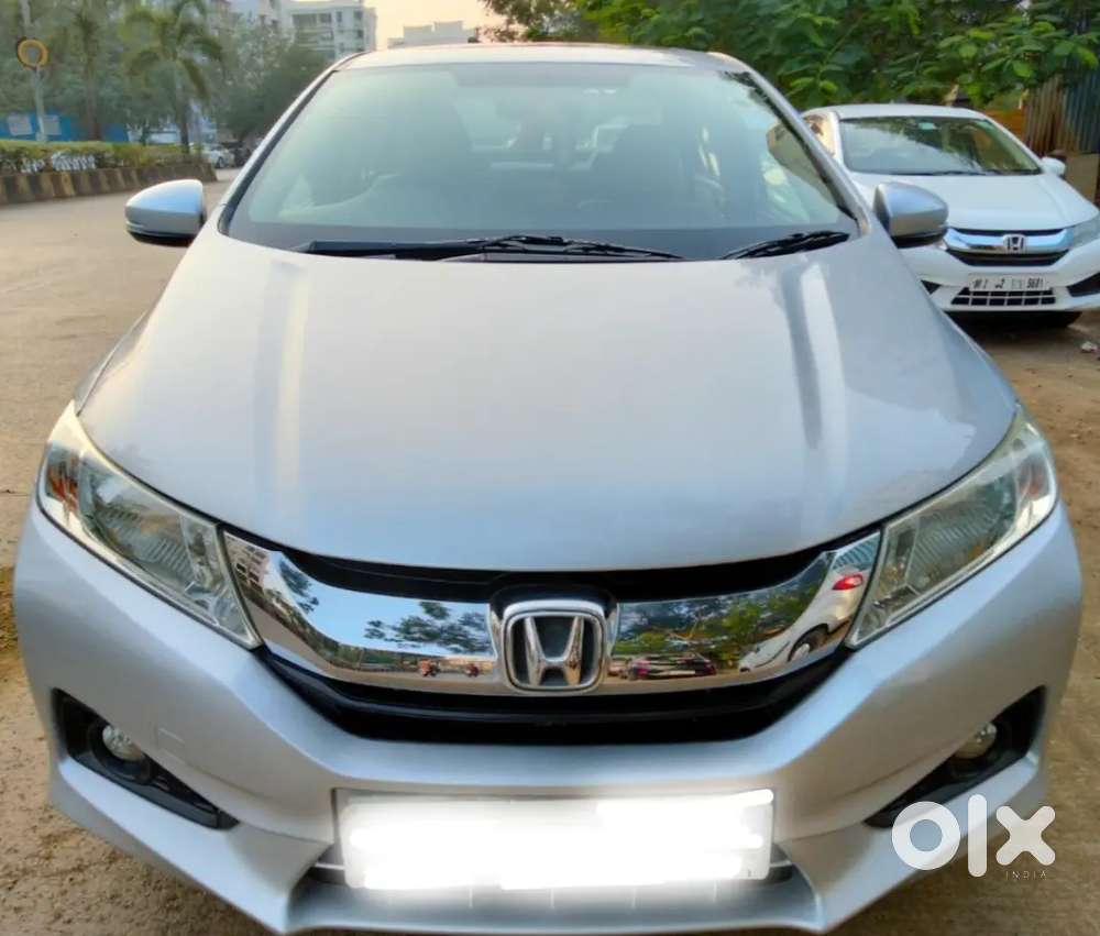 Honda city full top model ultra luxury condition push button start sun