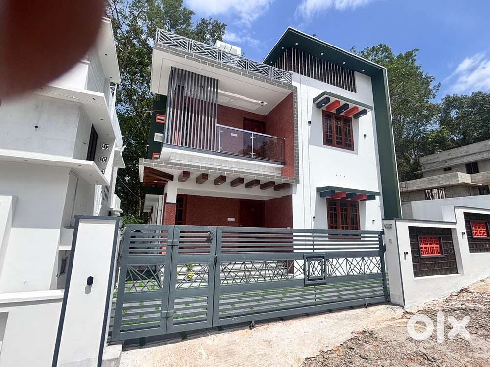 76lks(ngble)4.25cent/4Bhk/Pravachambalam/Machel/Tvpm/80% Loan ready