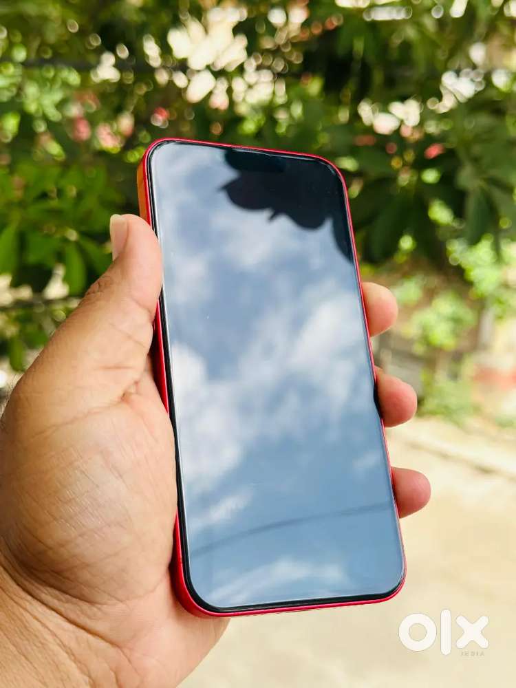 Wanna sell iPhone 14 256Gb Product Red