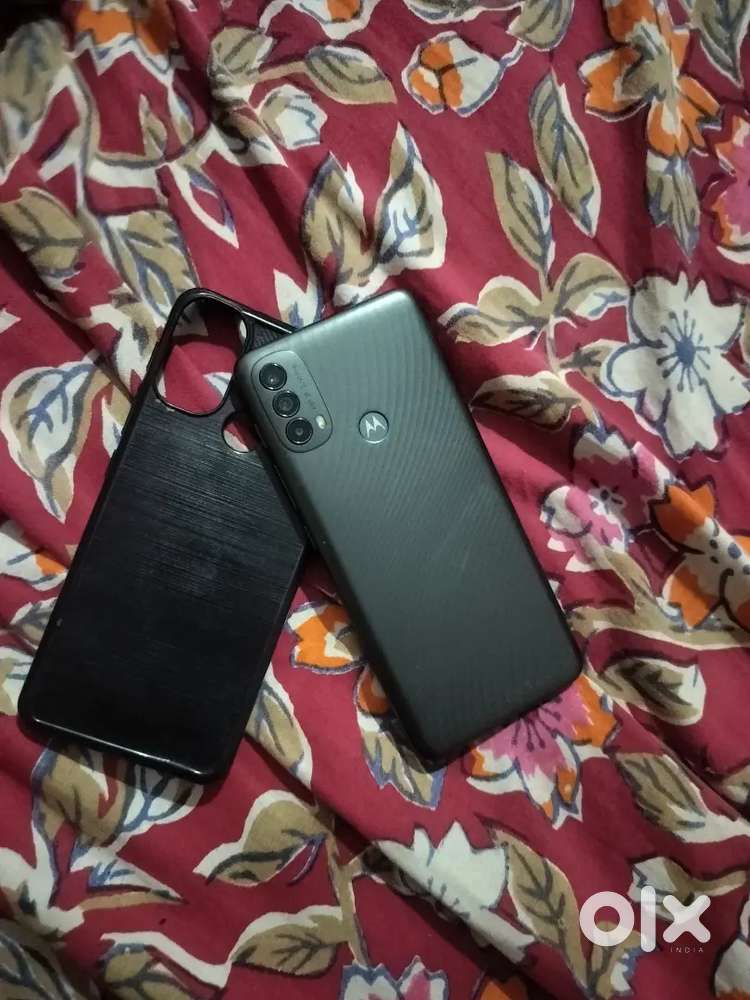 Moto e40 black colour 4gb RAM