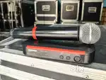 Shure blx/sm58 wireless microphone