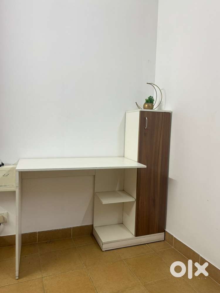 Study table