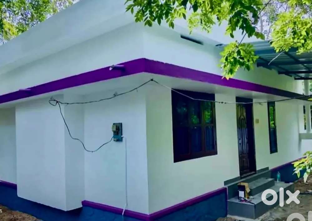 House near Cherthala അരീപ്പറമ്പ് കവലക്ക് സമീപം 2 BHK