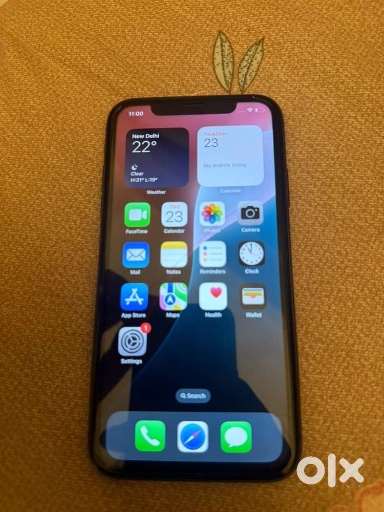 Iphone 11 64 gb in new condition