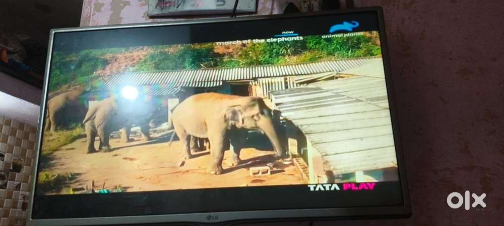 Good condition lg tv