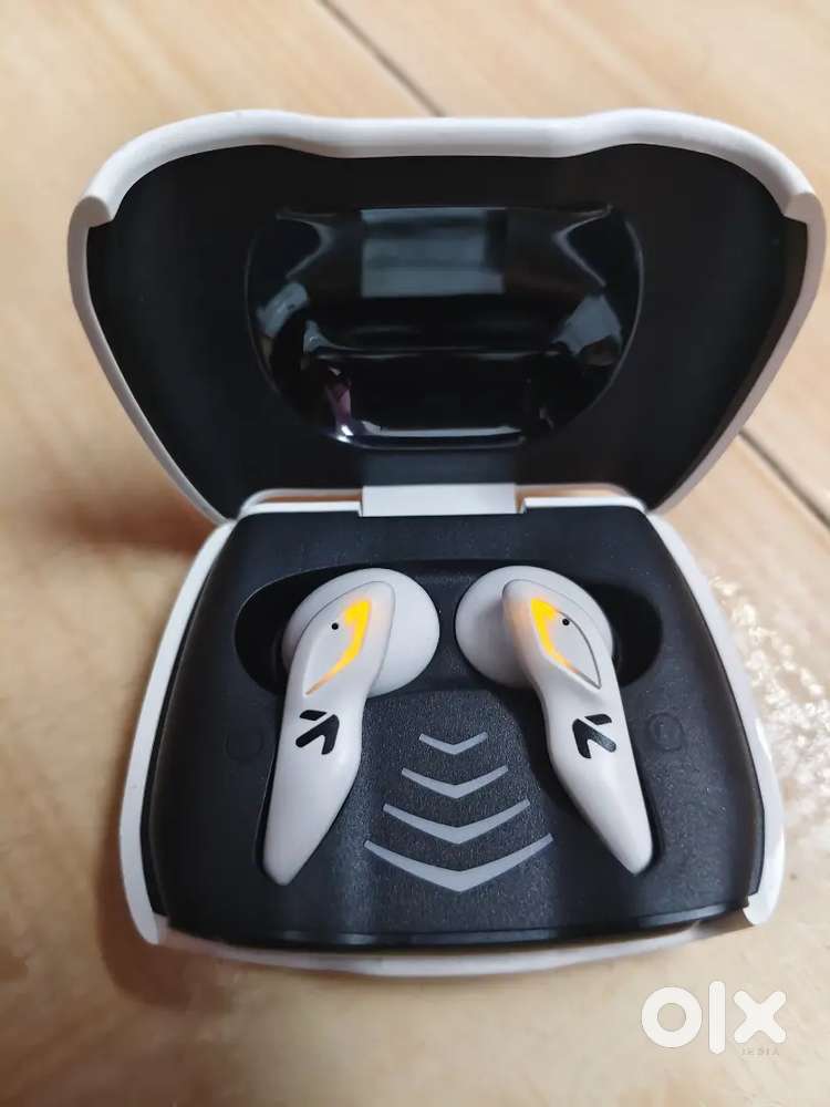 GOBOULT ASTRA TWS EAR BUDS