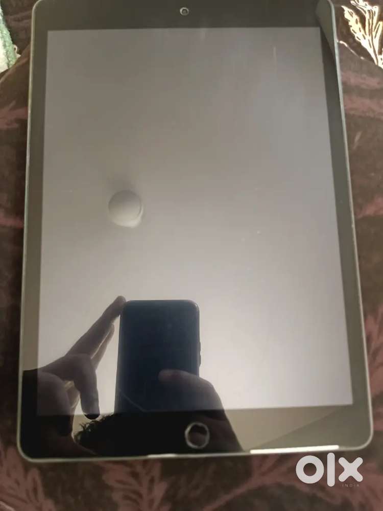 I pad 9 generation wifi + cellular 64 gb