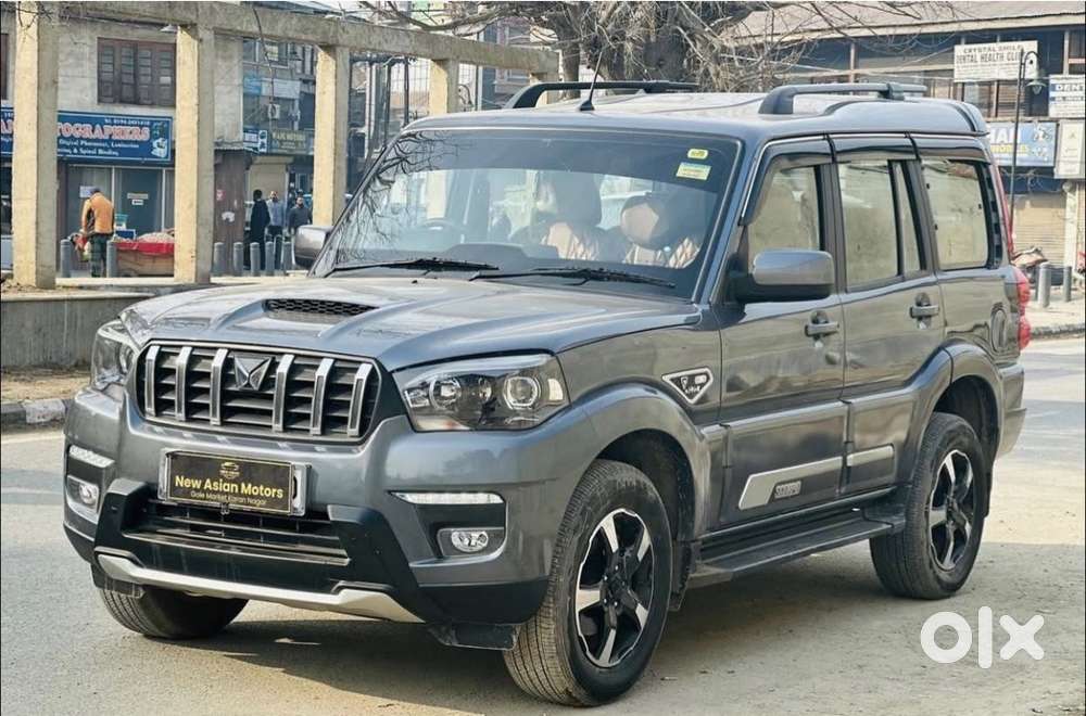 Mahindra Scorpio Classic 2.2 S 11 MT 7 Str, 2023, Diesel