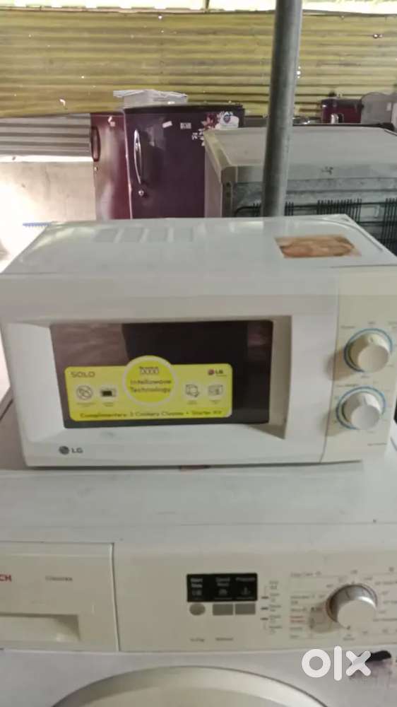 Microwave oven available in low price