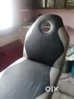Massage bed & manicure pedicure setup