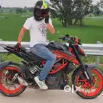 Ktm duke 250 in mint condition with all complete documents