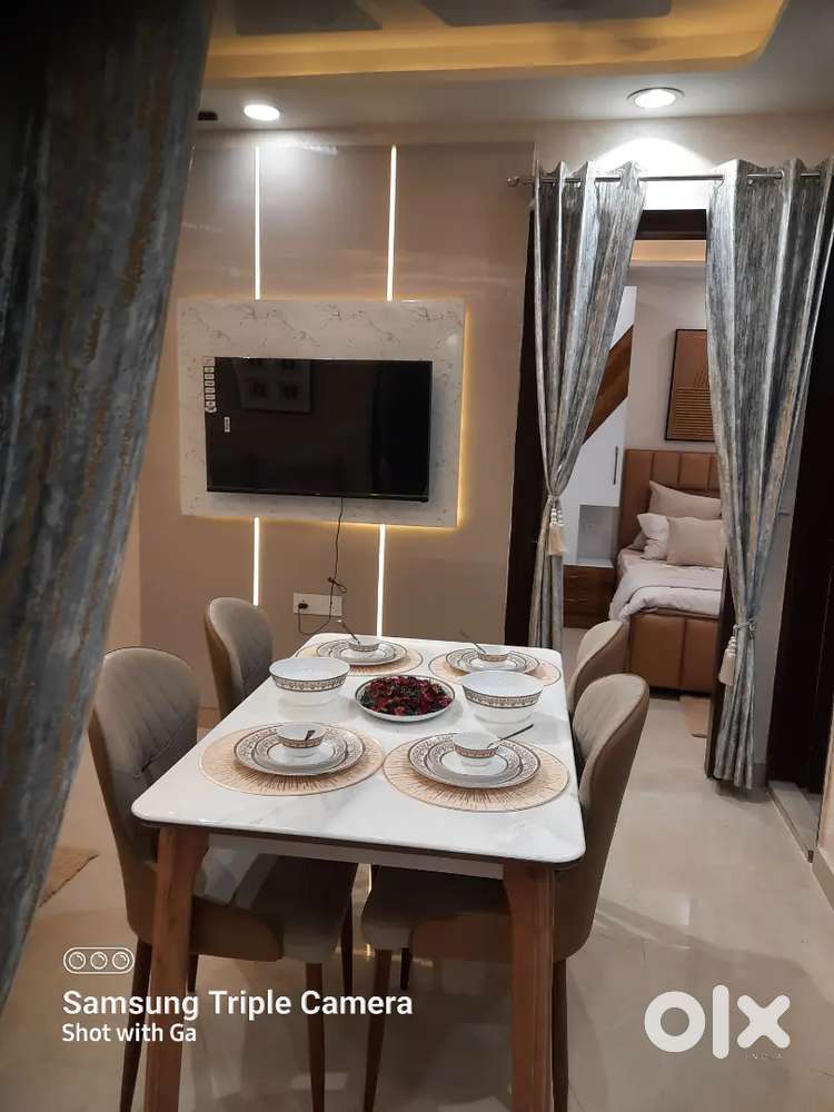 4bhk flat in Dwarka Mor Rama Park
