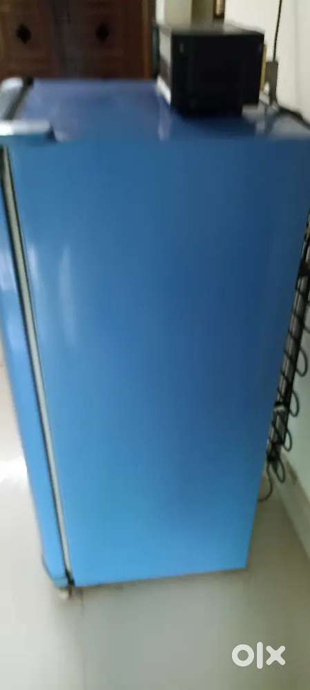 Whirlpool 180 liters Refrigerator running condition with Stabilizer