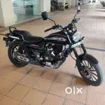 Avenger 220 street