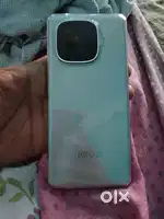 I qoo neo 10r 8+8 128