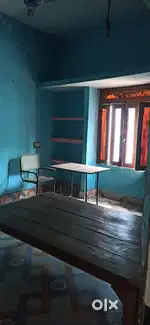 Room avilable for rent for student /family/couple