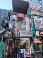 Commercial space Avalable for Rent