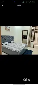 Girls rooms available and family one bhk rooms kitchen shari