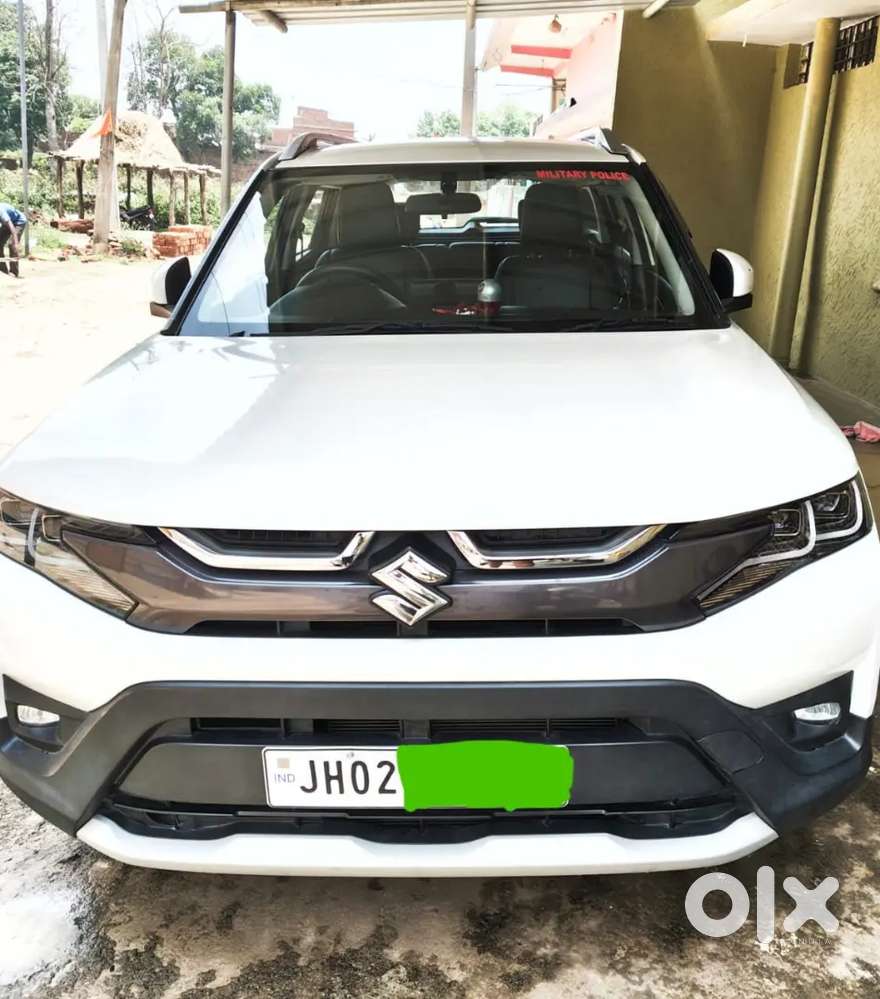 Maruti Suzuki Brezza 2023 Petrol Well Maintained..