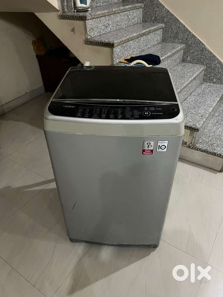 LG automatic washing machine with smart inverter features 8kg
