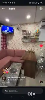 Running beauty salon rent me dena hai