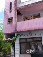House 1st floor on rent
