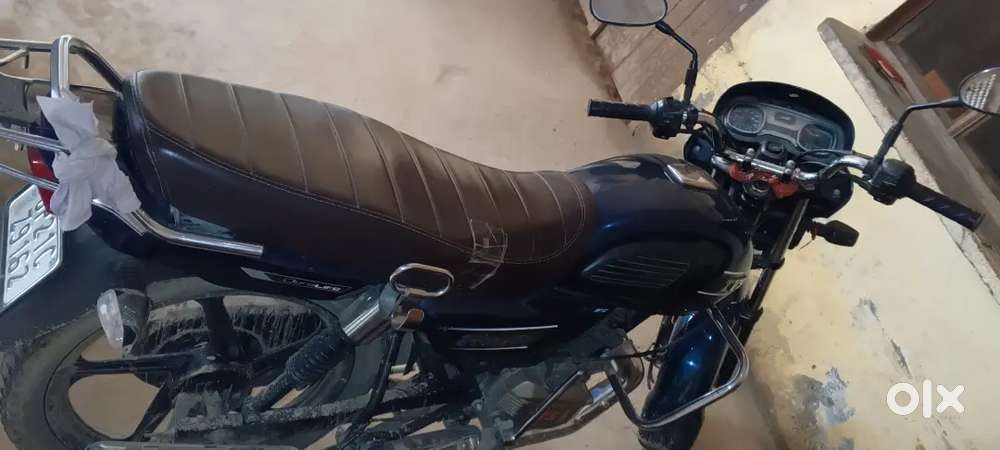 Good condition, no scratches.