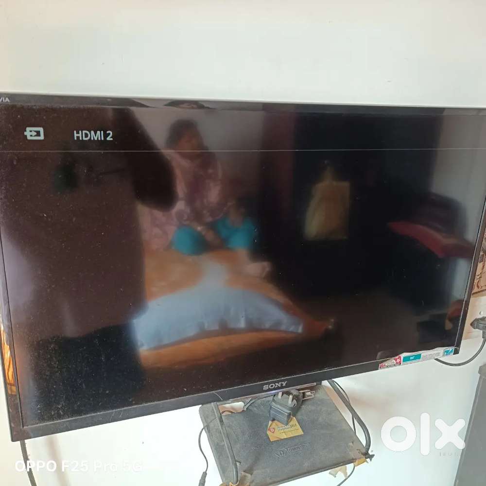 Sony Bravia Smart TV 32inch LCD TV