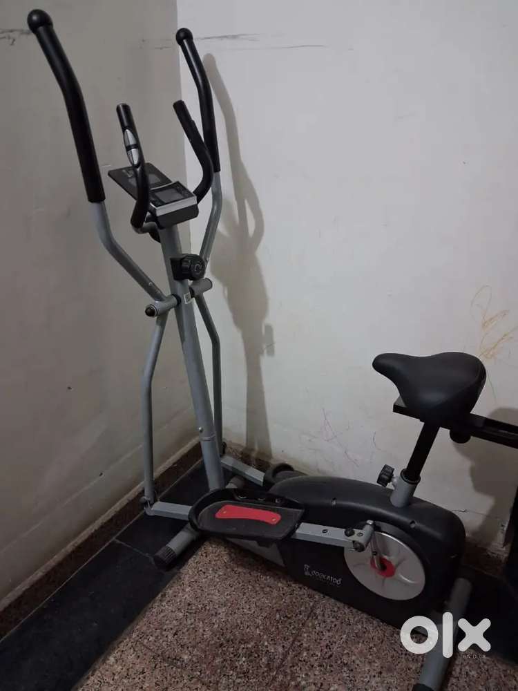 COCKATOO SMART SERIES ELLIPTICAL CROSS TRAINER