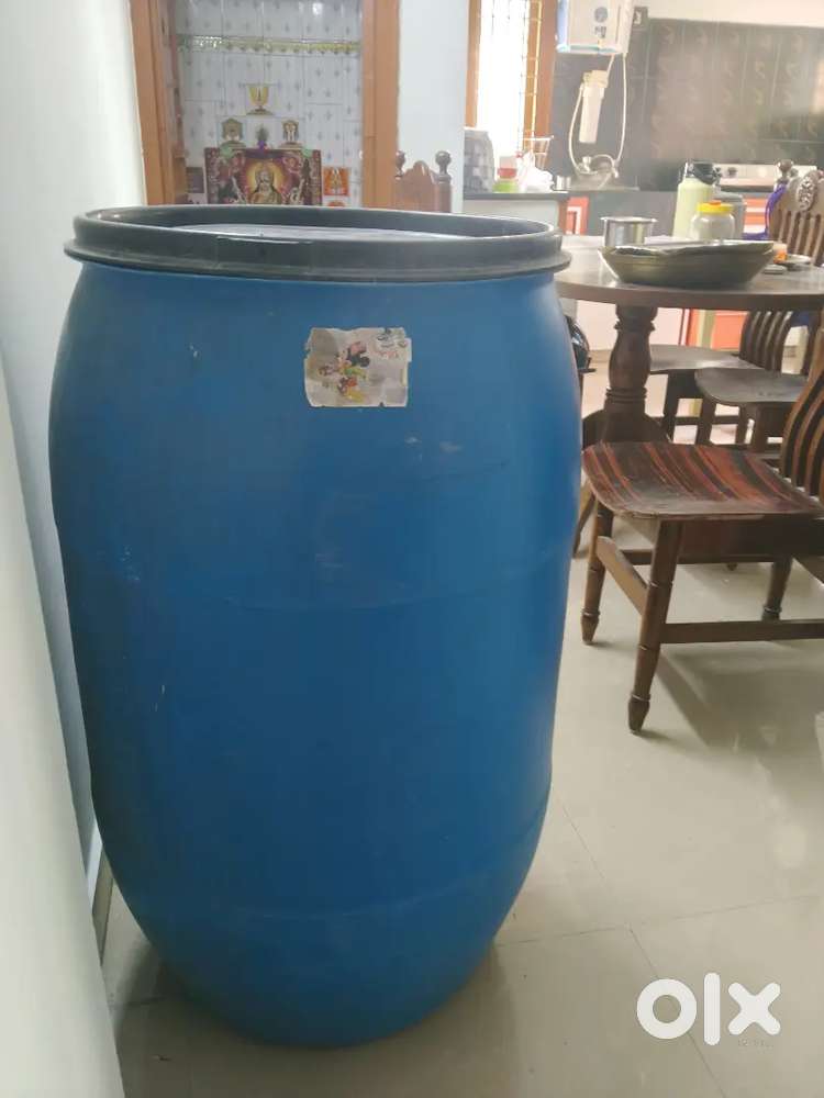 Big water drum &suitcase