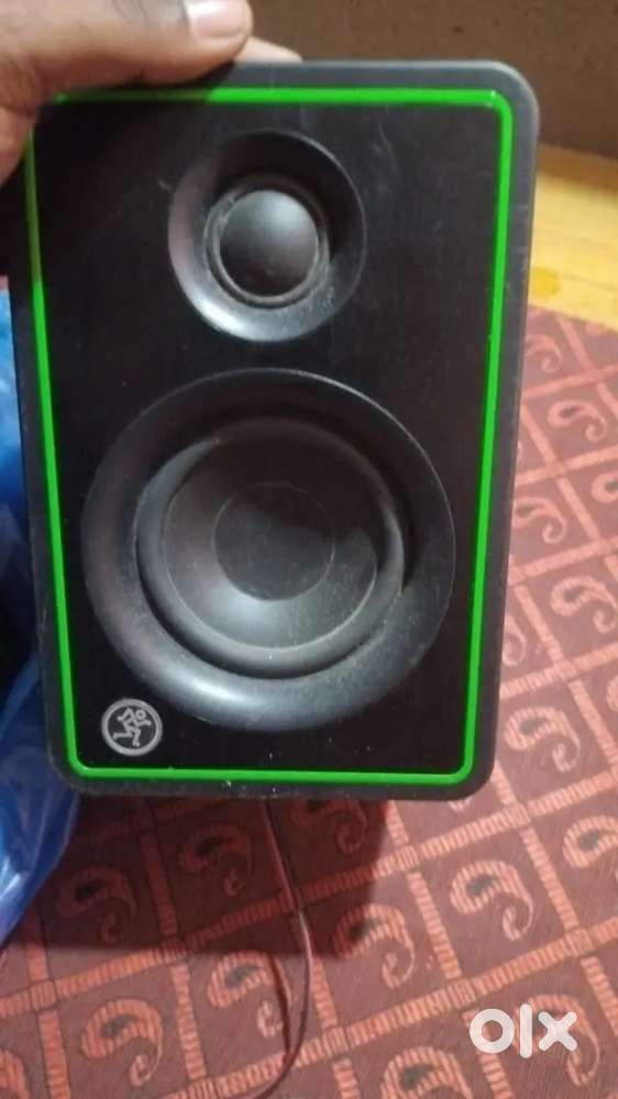 CRX Studio Thump Speakers (professional)– Heavy Bass, Clear Sound