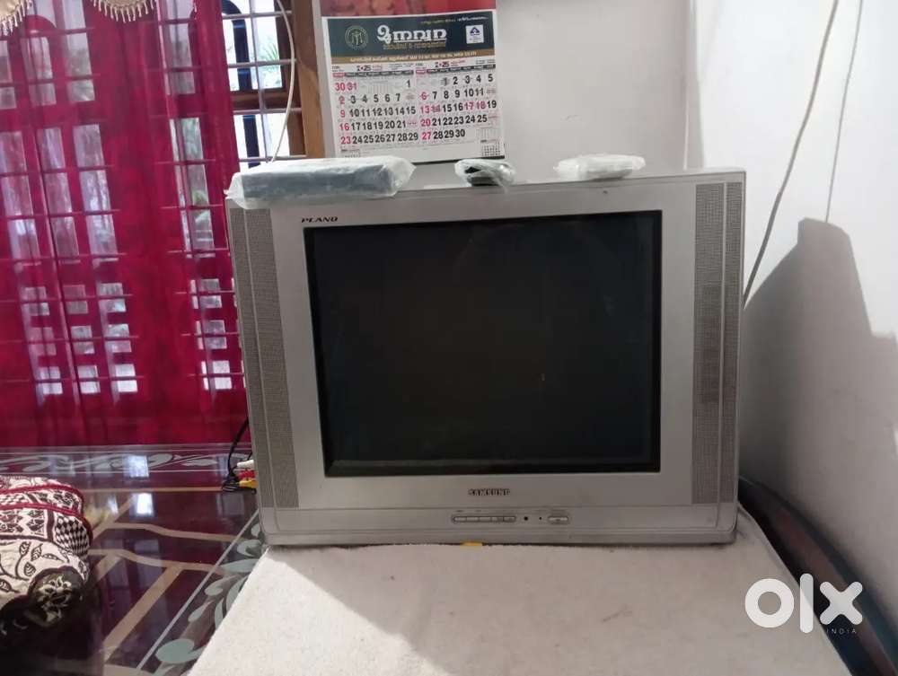 SAMSUNG television