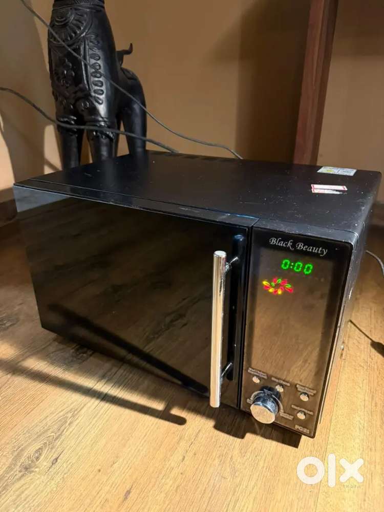 Onida Microwave Oven 1300W Convection