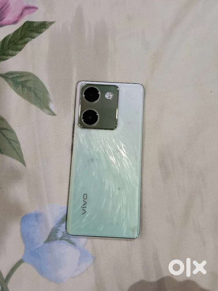 Vivo Y200 Pro 8/128 with Full kit 19000/-