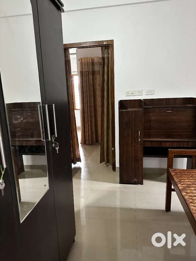 Rooms for 1,2 and 3 occupants available with breakfast.