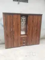 1+2+3+4+5+=5 door wardrobe with dressing table