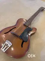 Vintage Classic Acoustic Guitar – Rare, Elegant & Collectible