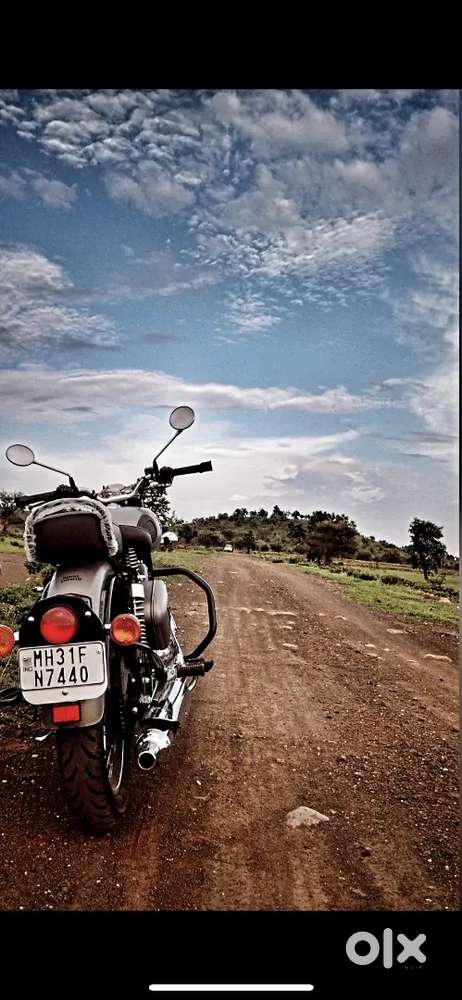 Royal enfield classic 350 only 18000 kms driven