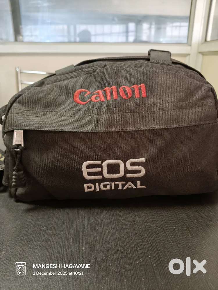 CANON DSLR CAMERA